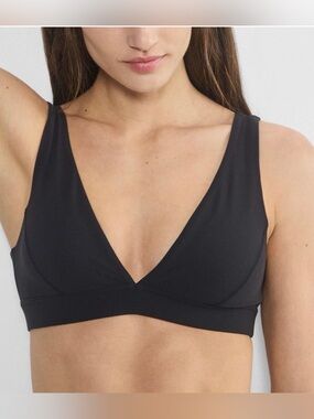 Aritzia TNA sports bra NWT